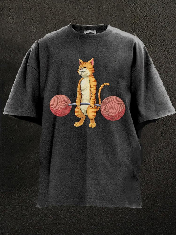 funny lifting cat Washed Gym Shirt