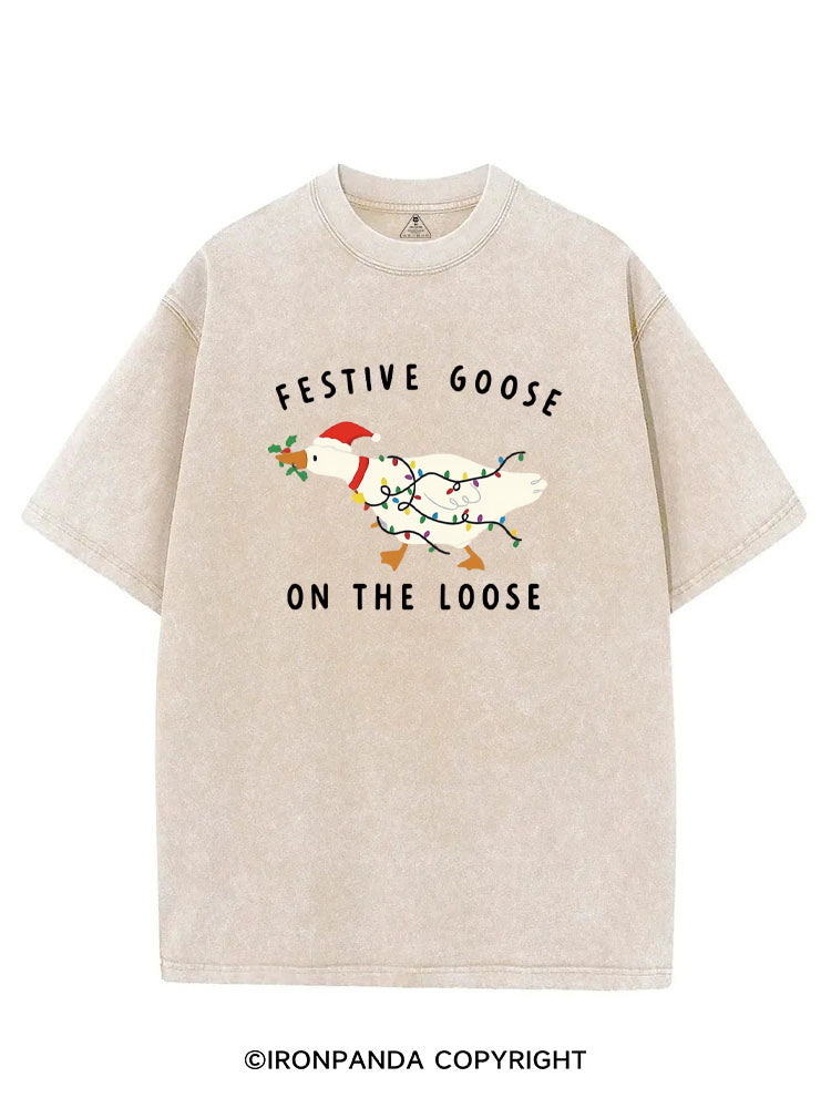 Festive Goose On The Loose Christmas Funny VINTAGE GYM SHIRT