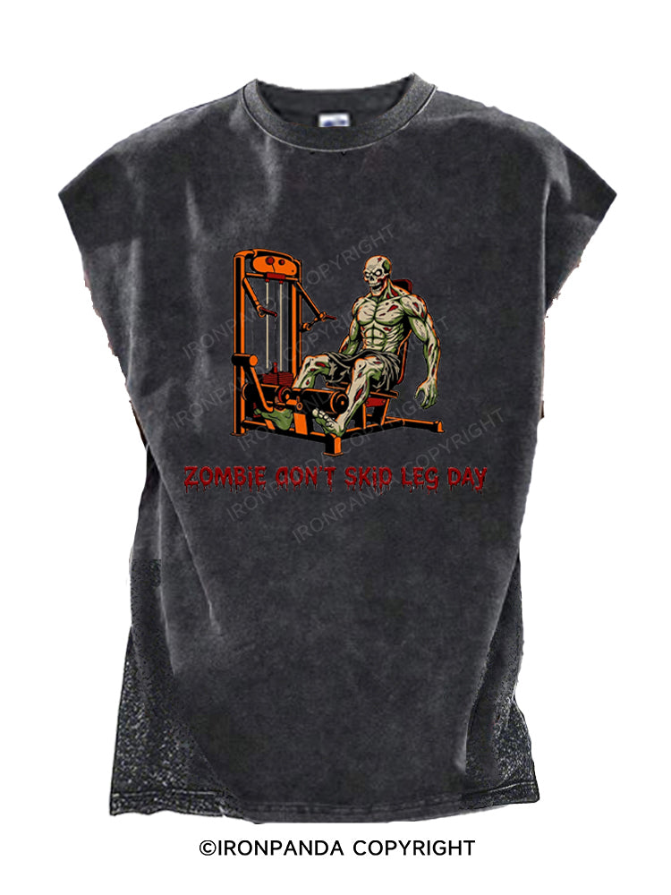 Zombie workout in the gym Cut Off Tank