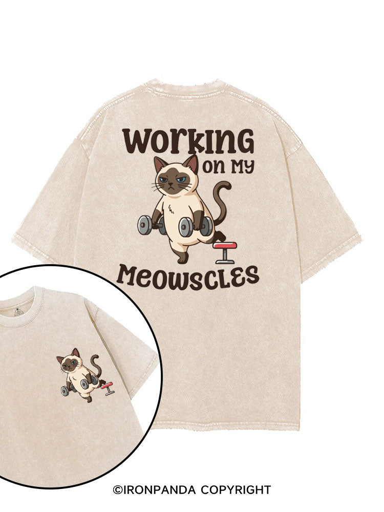 WORKING ON MY MEOWSCLES GYM KITTY printed Gym Shirt