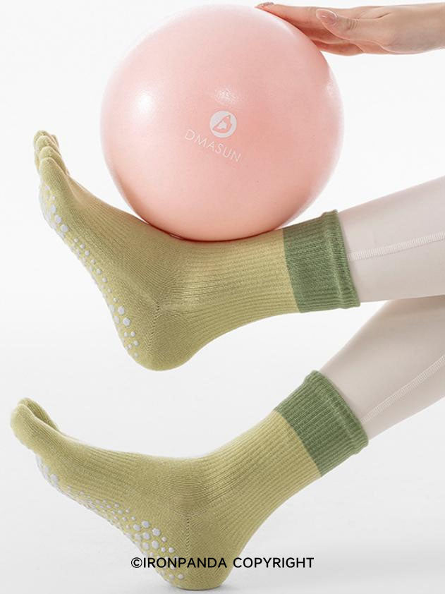 Non-Slip Toe Grip Yoga & Pilates Socks