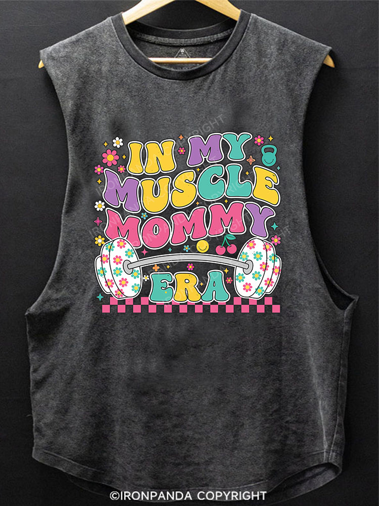 IN MY MUSCLE MOMMY ERA SCOOP BOTTOM COTTON TANK