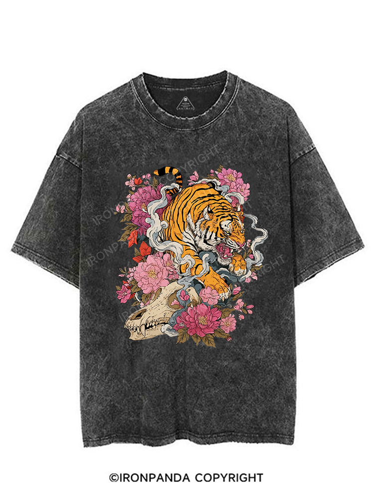 Blooming Tiger's Might VINTAGE GYM SHIRT