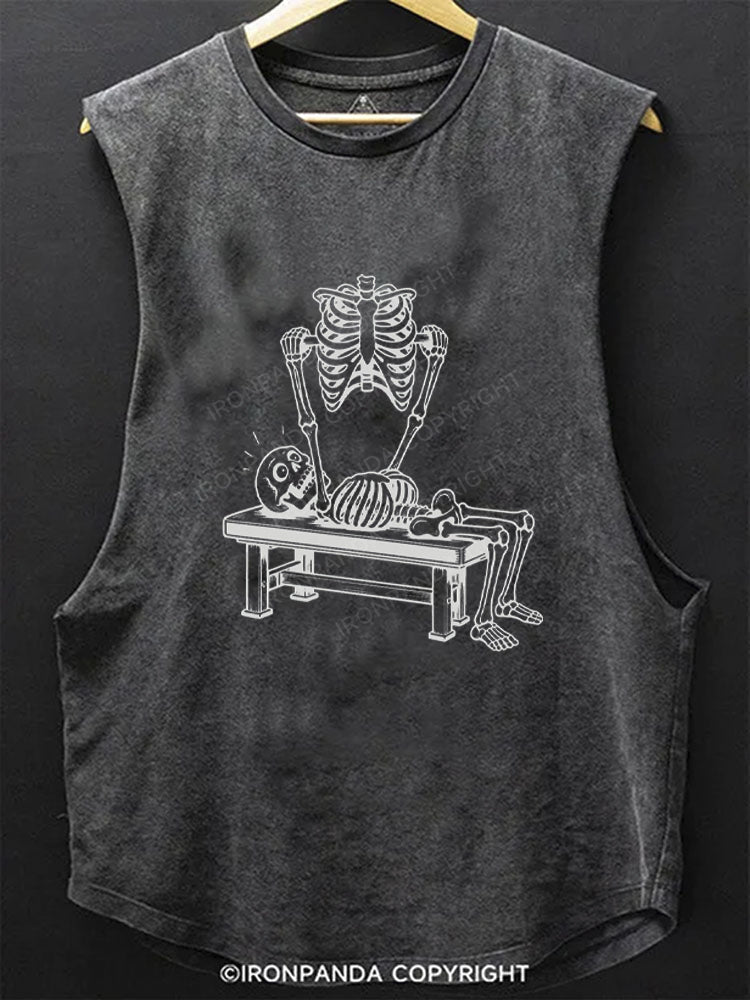 Funny Skeleton Bench Press SCOOP BOTTOM COTTON TANK