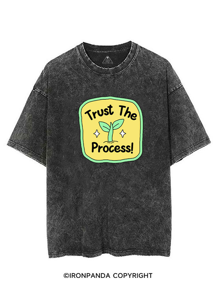 TRUST THE PROCESS! VINTAGE GYM SHIRT