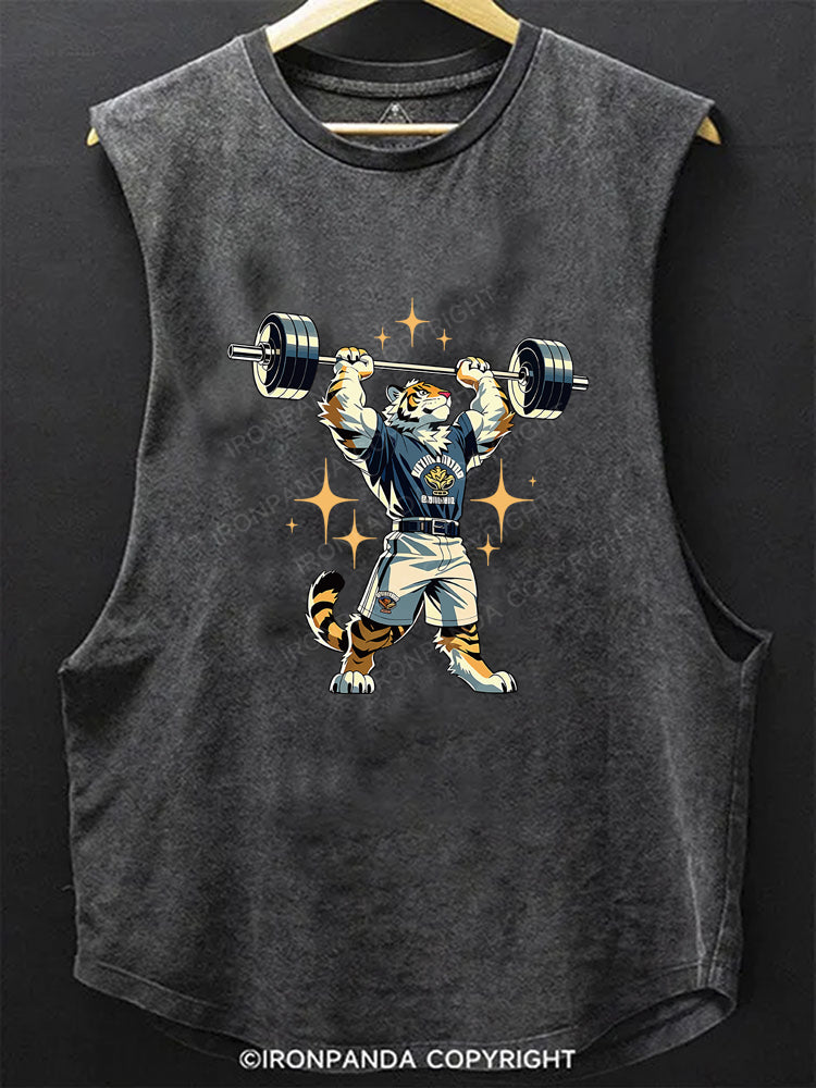 tiger at gym Scoop Bottom Cotton Tank