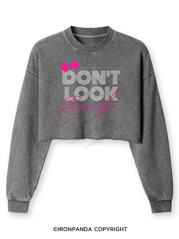 DON'T LOOK BACK GYM LIFE Washed Long-Sleeve Crop Top