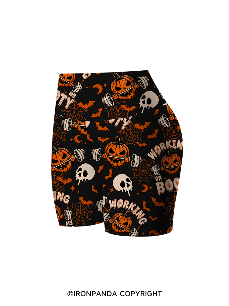 WORKING ON MY BOOTY FUNNY HALLOWEEN PUMPKIN Printed Yoga Cycling Shorts