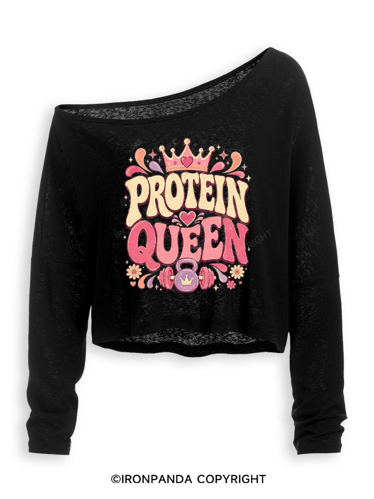PROTEIN QUEEN FUNNY WORKOUT Off Shoulder Long Sleeve Crop Top