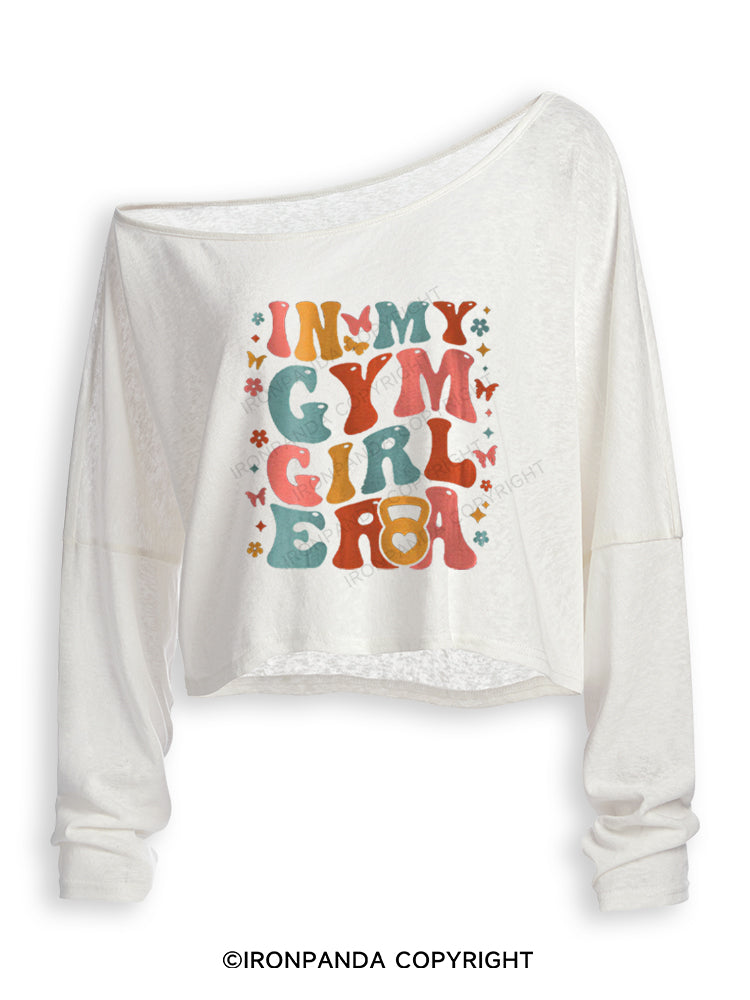IN MY GYM GIRL ERA FUNNY WORKOUT Off Shoulder Long Sleeve Crop Top