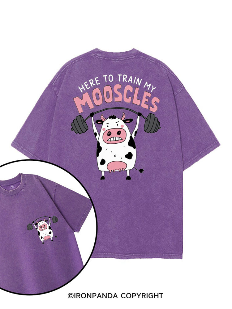 HERE TO TRAIN MY MOOSCLES printed Gym Shirt