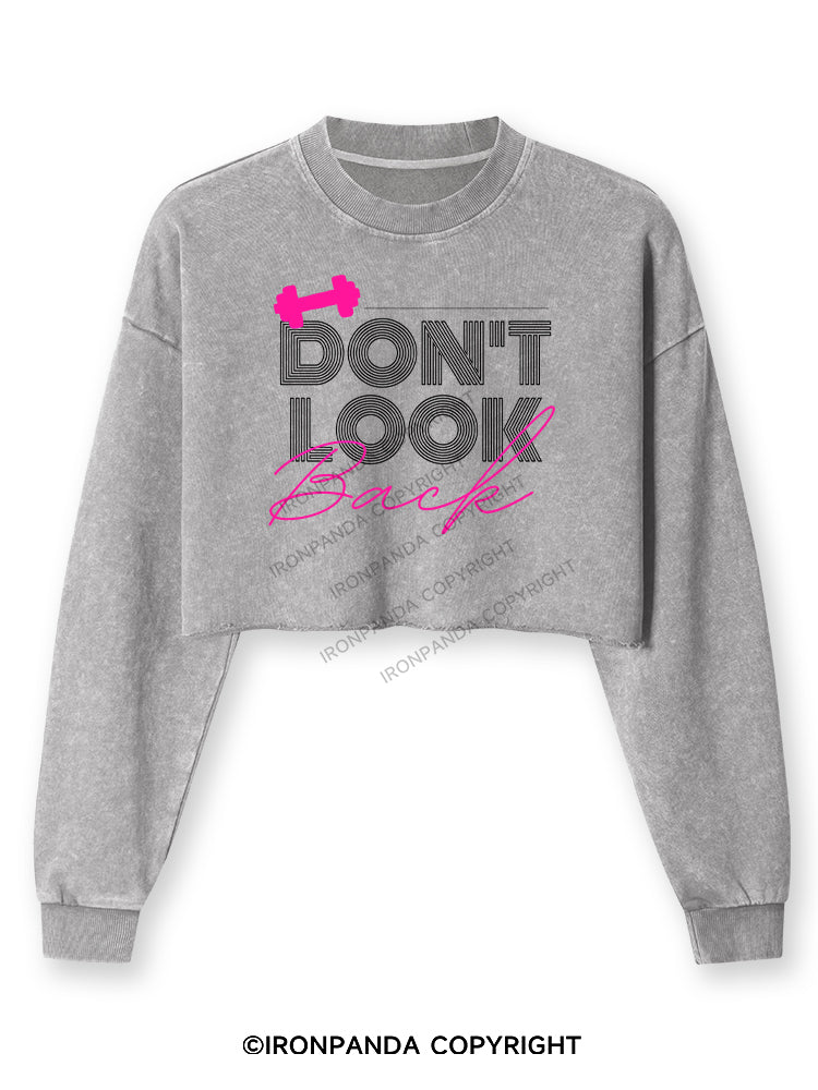 DON'T LOOK BACK GYM LIFE Washed Long-Sleeve Crop Top