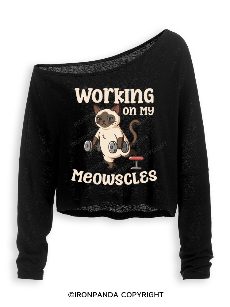 WORKING ON MY MEOWSCLES GYM KITTY Off Shoulder Long Sleeve Crop Top