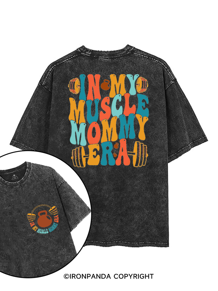 MUSCLE MOMMY ERA GYM LOVER printed Gym Shirt