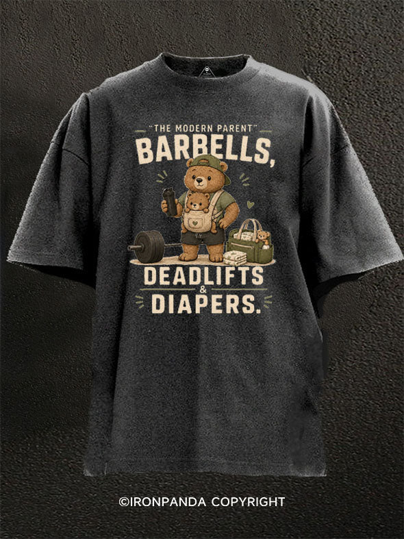 THE MODERN PARENT BARBELLS DEADLIFTS & DIAPERS GYM DAD BEAR Washed Gym Shirt