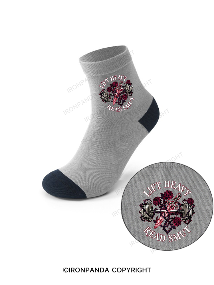 LIFT HEAVY READ SMUT Crew Socks