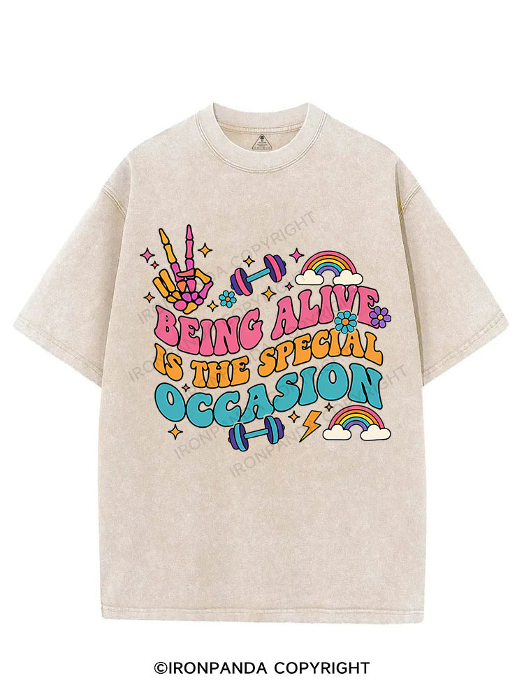 BEING ALIVE IS THE SPECIAL OCCASION VINTAGE GYM SHIRT