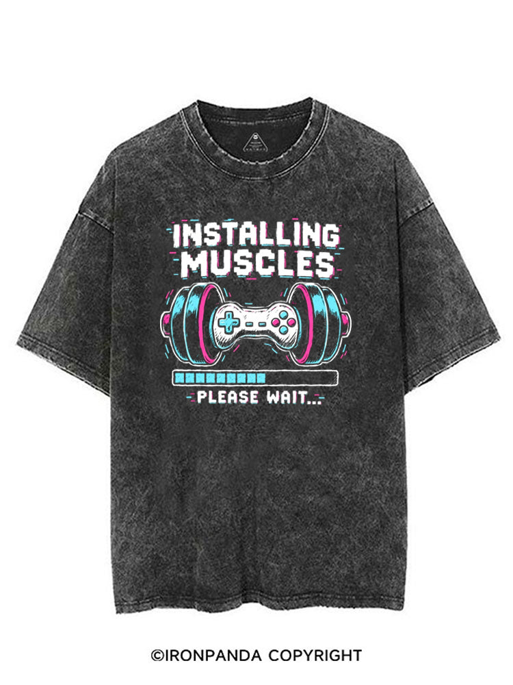 INSTALLING MUSCLES, PLEASE WAIT GAMER WHO LIFTS VINTAGE GYM SHIRT