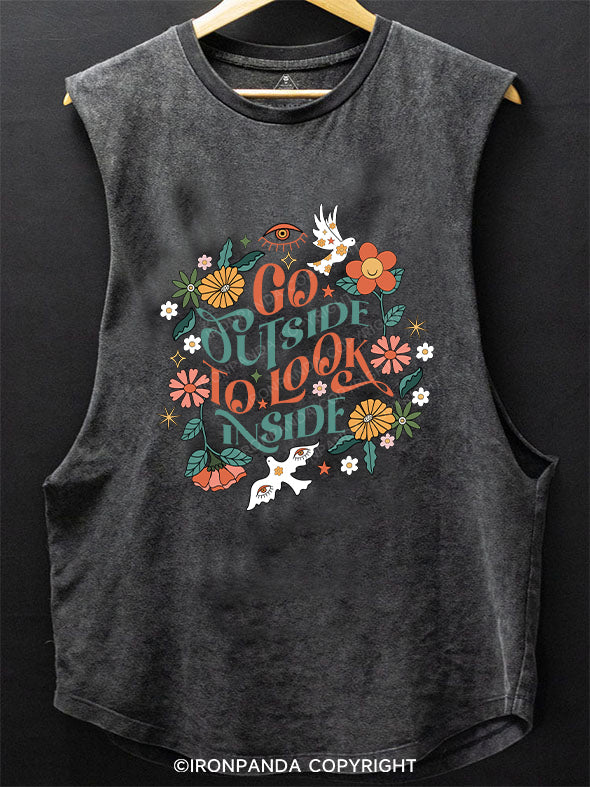 GO OUTSIDE TO LOOK INSIDE SCOOP BOTTOM COTTON TANK
