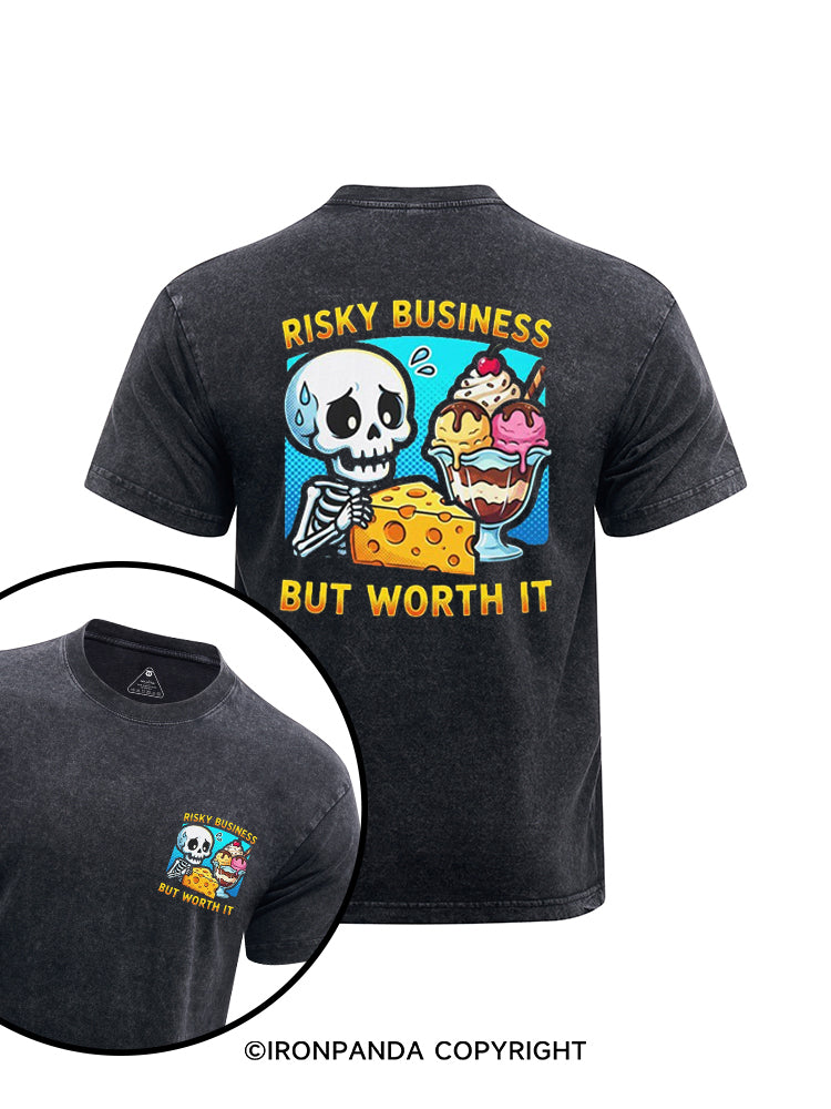 RISKY BUSINESS BUT WORTH IT printed Washed Gym Shirt
