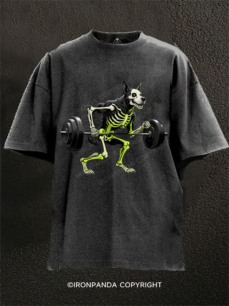 A terrifying dog lifting weights Washed Gym Shirt