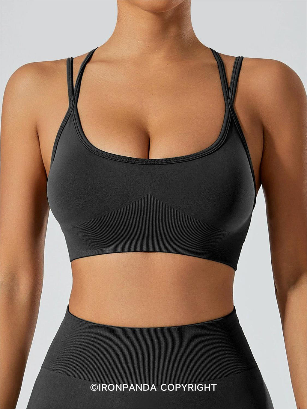 Seamless Shockproof Sports Bra