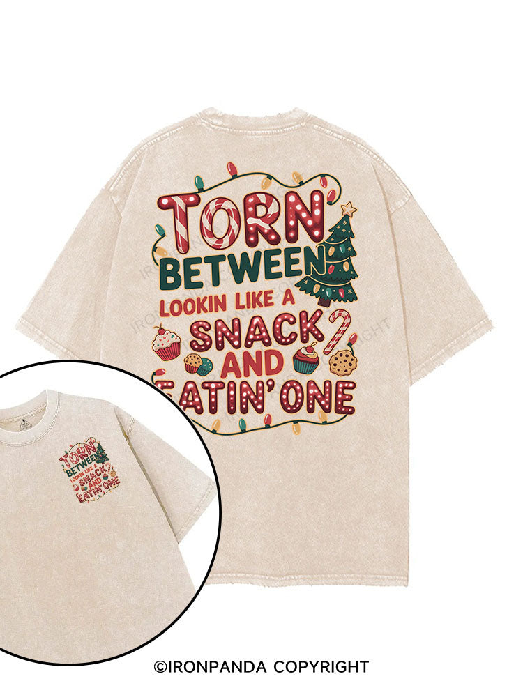 TORN BETWEEN LOOKIN LIKE A SNACK AND EATIN'ONE printed Gym Shirt