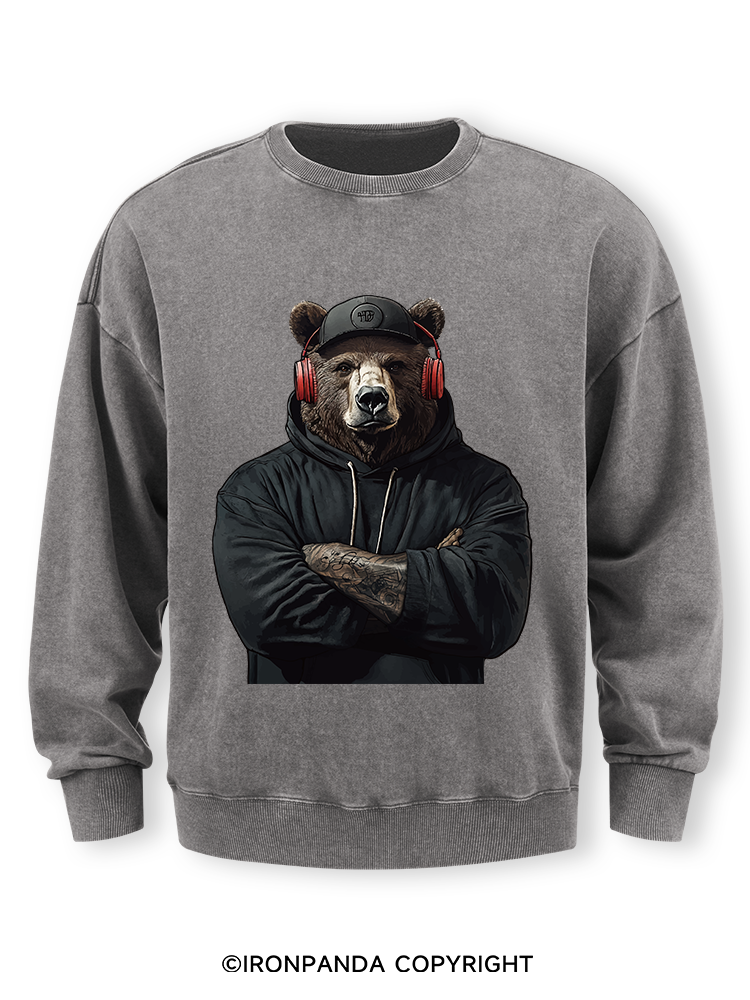 Bear with headphones Washed Sweatshirt