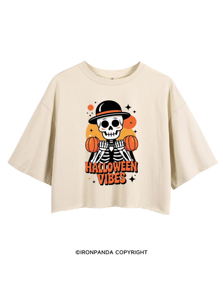 HALLOWEEN VIBES STRONG MIND CROP TOPS