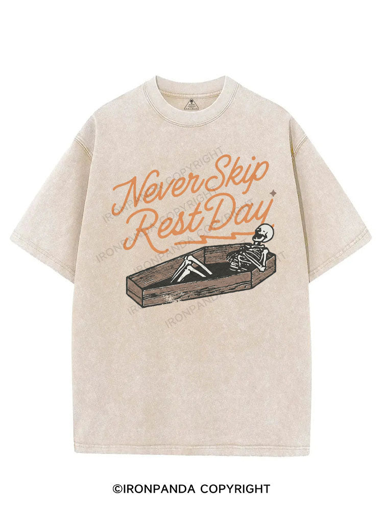 NEVER SKIP REST DAY VINTAGE GYM SHIRT