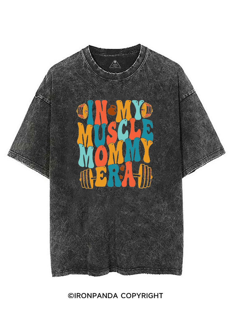 MUSCLE MOMMY ERA GYM LOVER VINTAGE GYM SHIRT