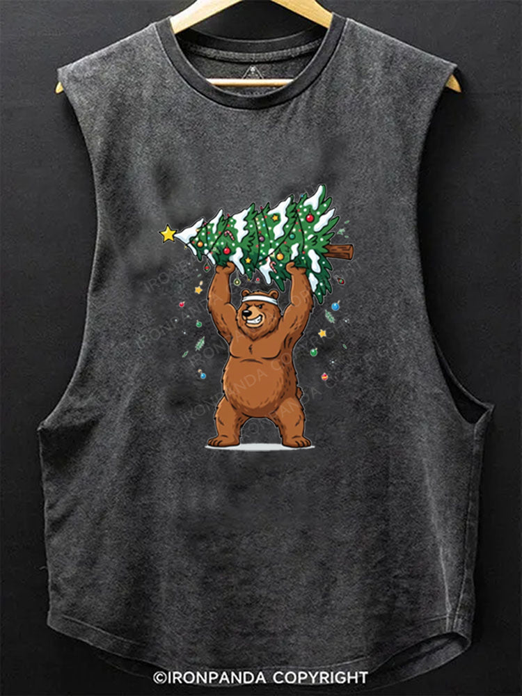 Strong Grizzly Bear Lifting Christmas Tree Scoop Bottom Cotton Tank