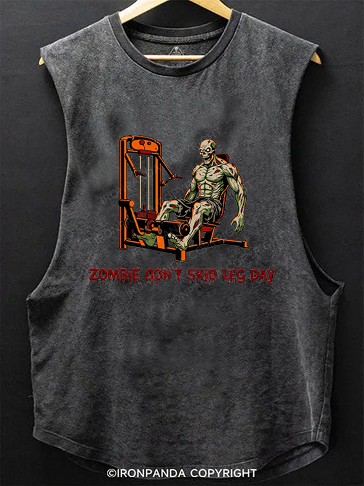 Zombie workout in the gym Scoop Bottom Cotton Tank