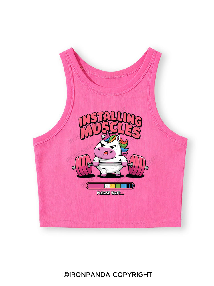 INSTALLING MUSCLES Fitted Crop Tank Top