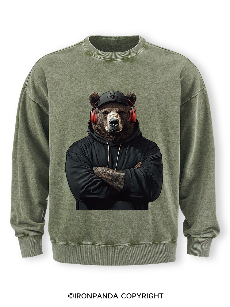 Bear with headphones Washed Sweatshirt