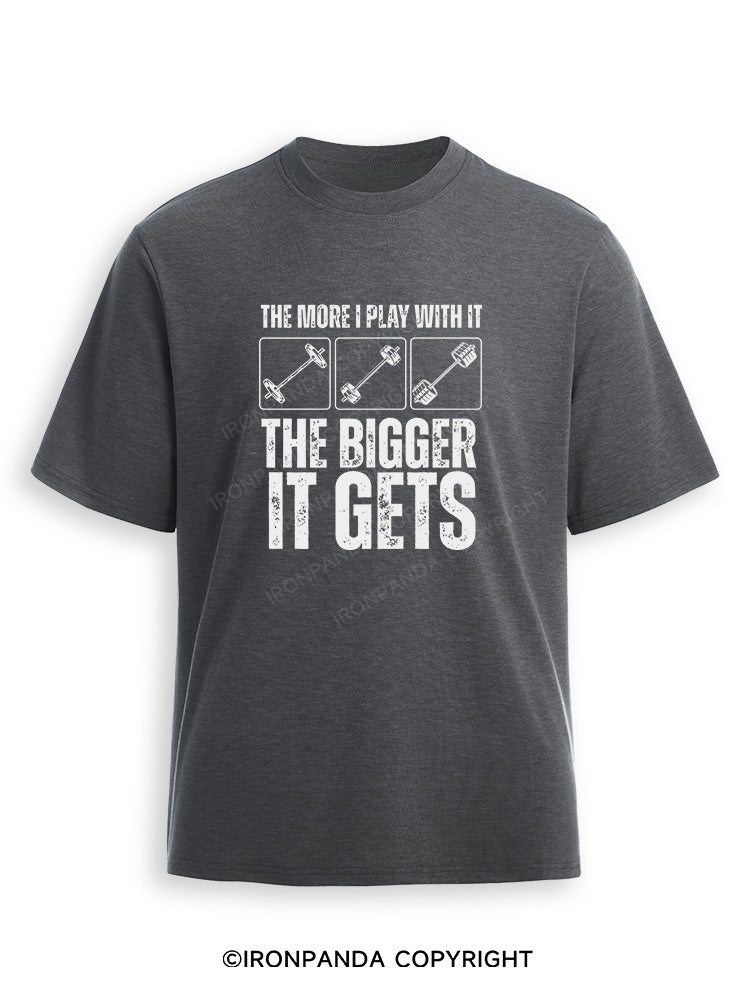 THE MORE I PLAY WITH IT THE BIGGER IT GETS Ultra Soft Heather T-Shirt
