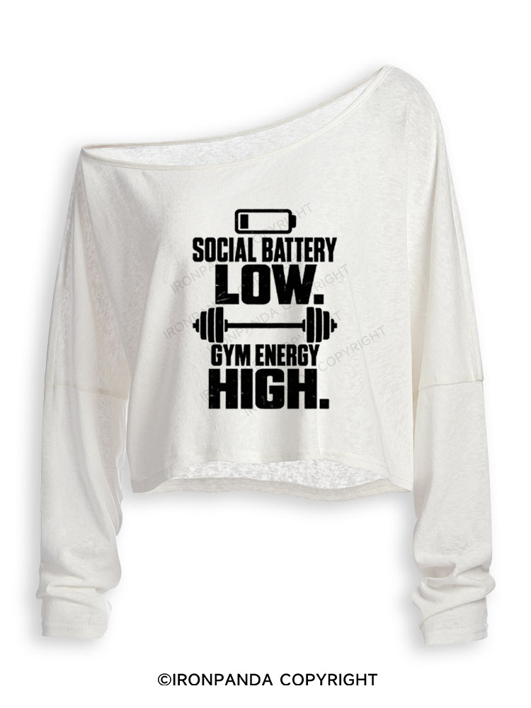 SOCIAL BATTERY LOW GYM ENERGY HIGH Off Shoulder Long Sleeve Crop Top