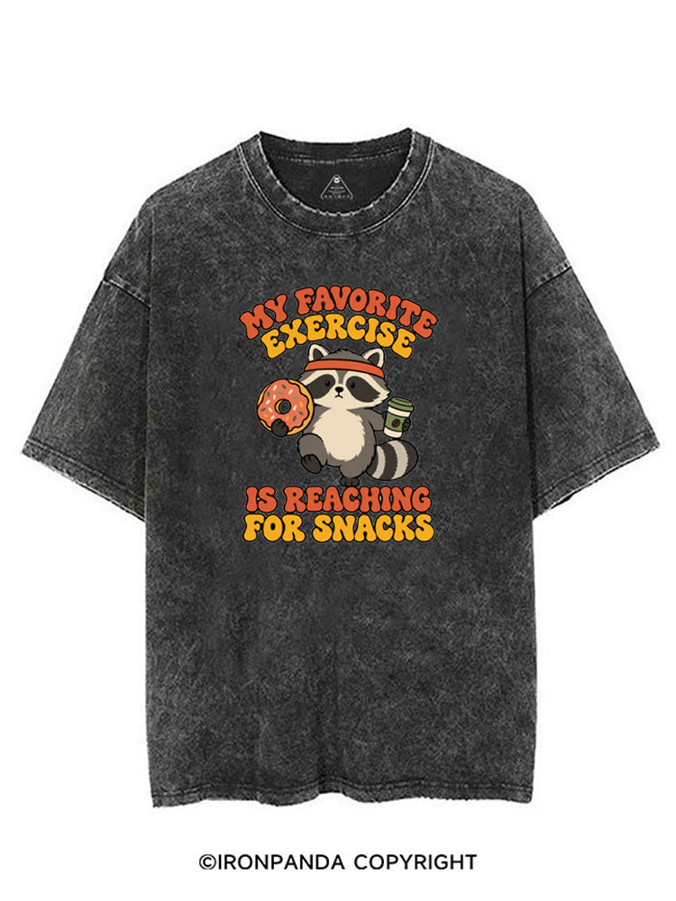 My Favorite Exercise Is Reaching for Snacks Funny Raccoon VINTAGE GYM SHIRT