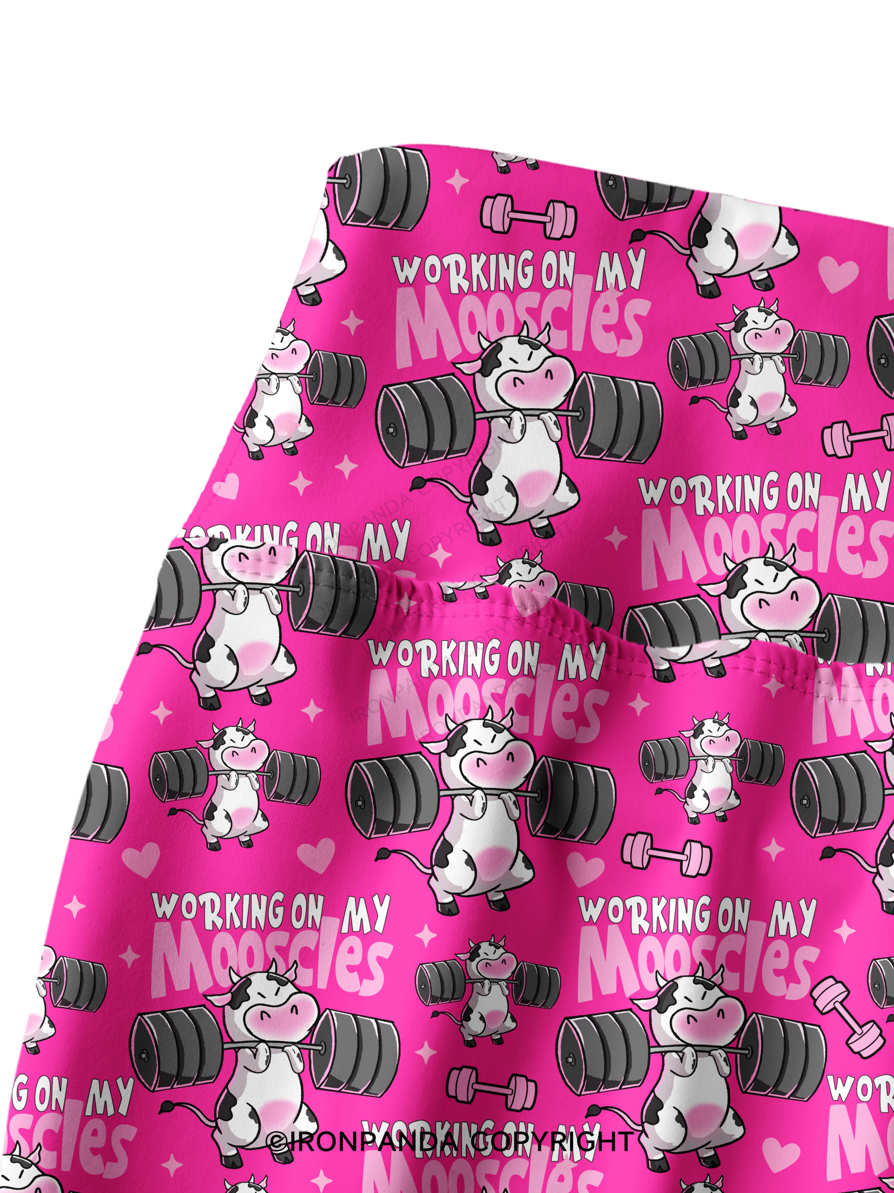 WORKING ON MY MOOSCLES Printed Yoga Pants