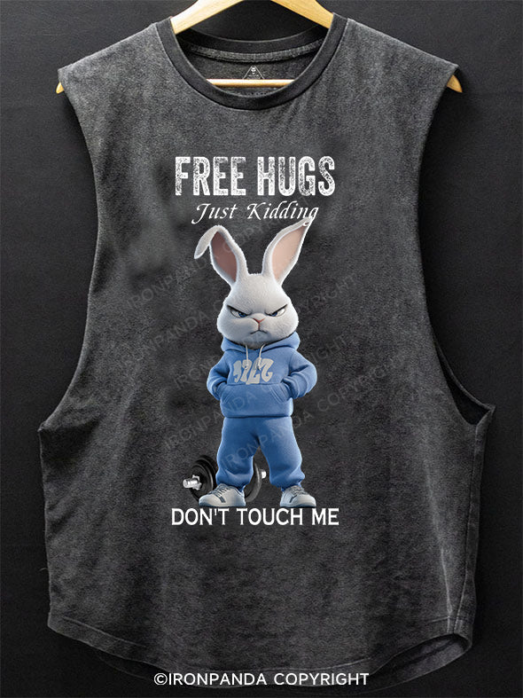 free hugs rabbit SCOOP BOTTOM COTTON TANK
