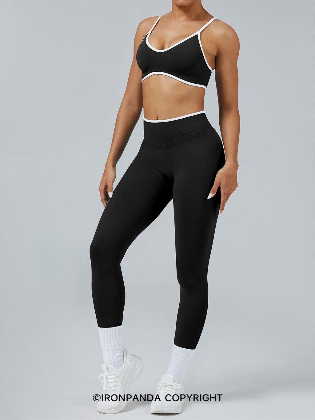 White-Trim Quick-Dry Yoga Pants Set