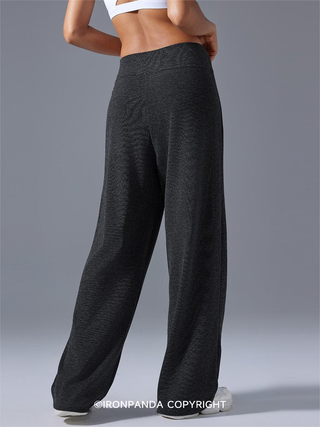 Air-Flow Wide-Leg joggers