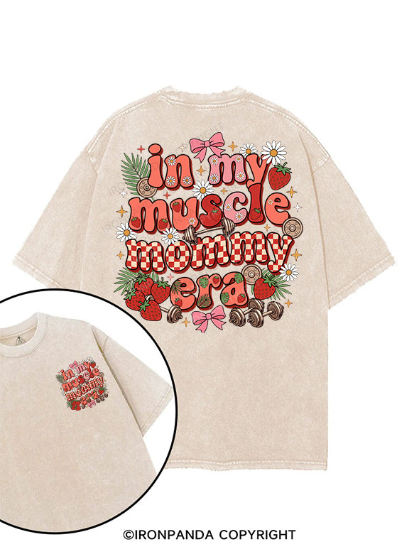 in my muscle mommy era printed Gym Shirt