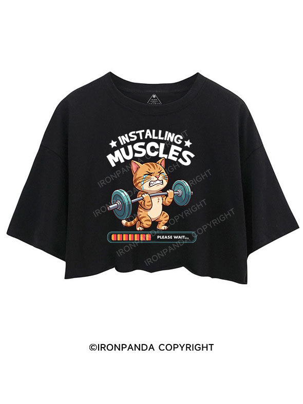installing muscles CROP TOPS