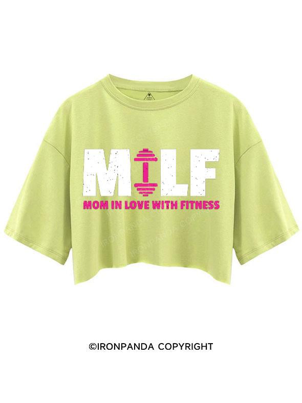 MILF MOM IN LOVE WITH FITNESS CROP TOPS