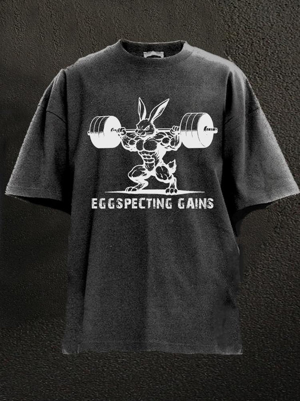eggspecting gains Washed Gym Shirt