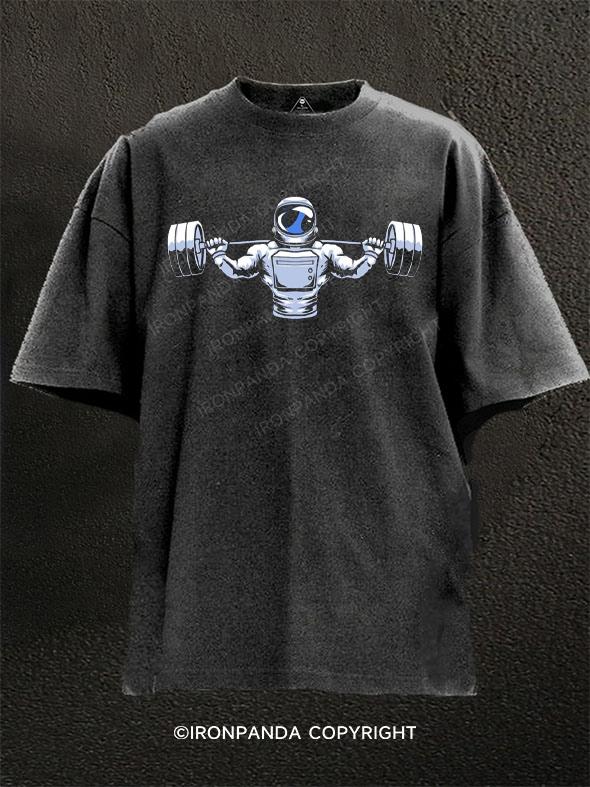astronaut workout Washed Gym Shirt