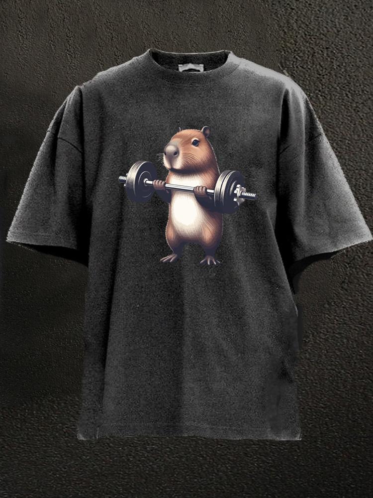 barbell weightlifting capybara Washed Gym Shirt