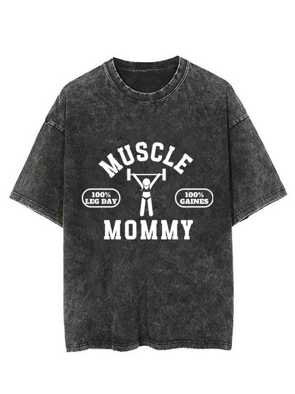 MUSCLE MOMMY LEG DAY WEIGHTLIFTING VINTAGE GYM SHIRT
