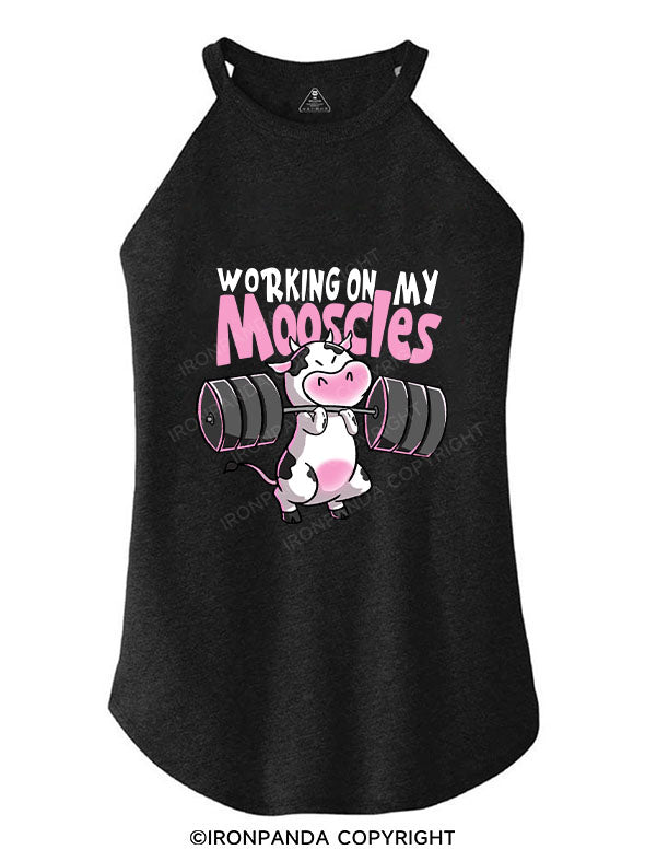 WORKING ON MY MOOSCLES TRI ROCKER COTTON TANK